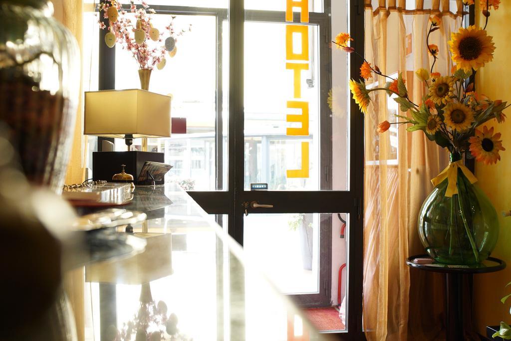 מונטה קטיני טרמה Hotel Buenos Aires מראה חיצוני תמונה